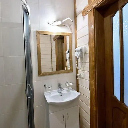 Osonnya Karpaty 4* Hotel Skhidnytsia Exterior photo