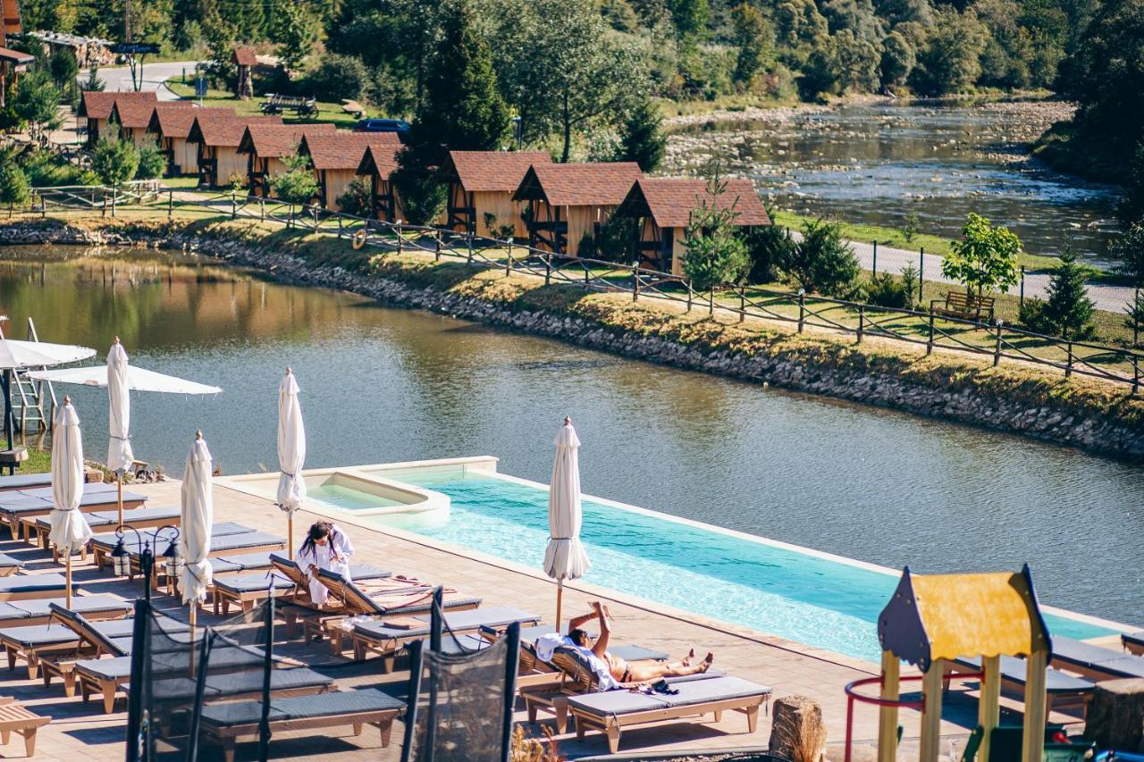 Hotel Osonnya Karpaty 4* Skhidnytsia
