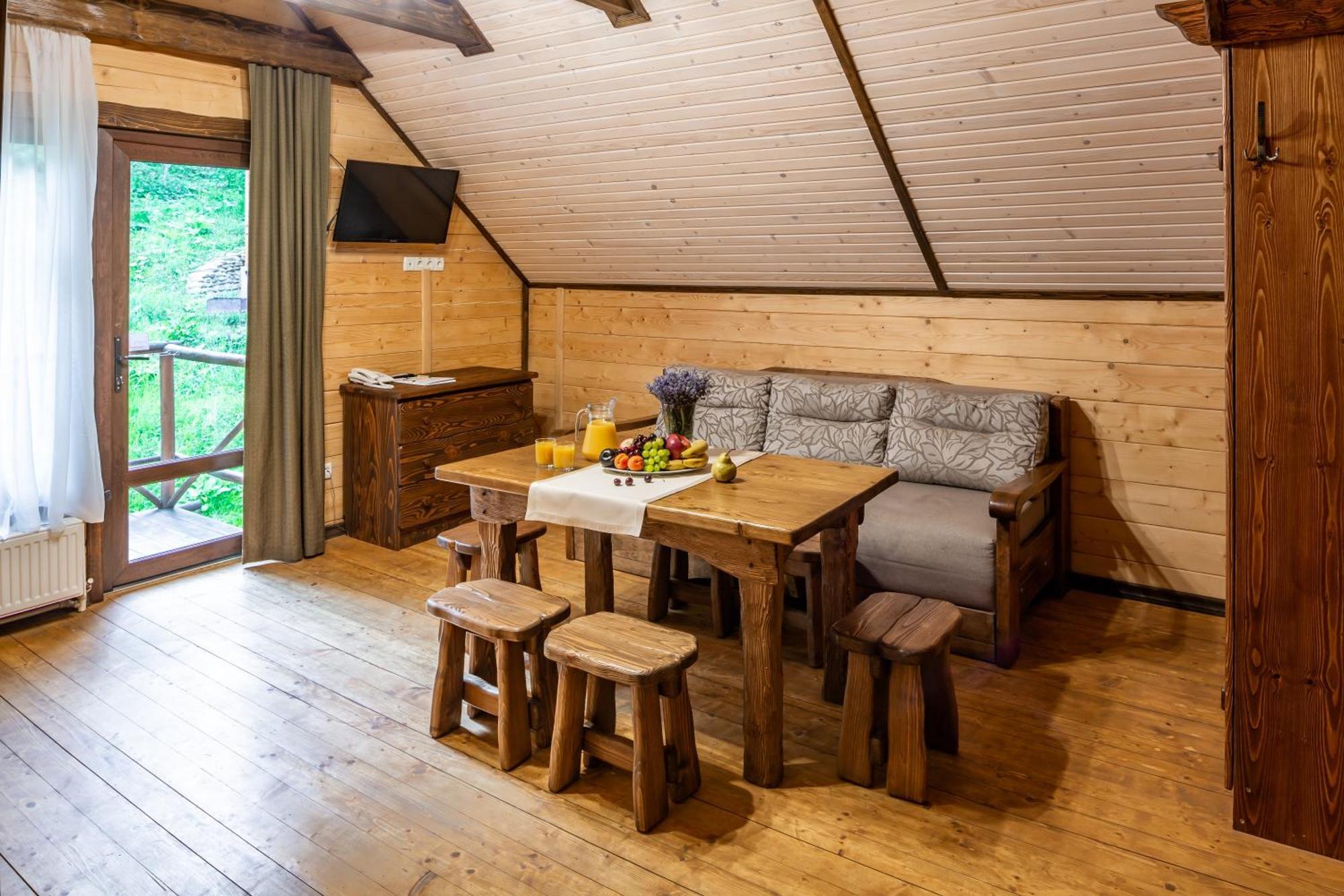 Osonnya Karpaty 4* Hotel Skhidnytsia