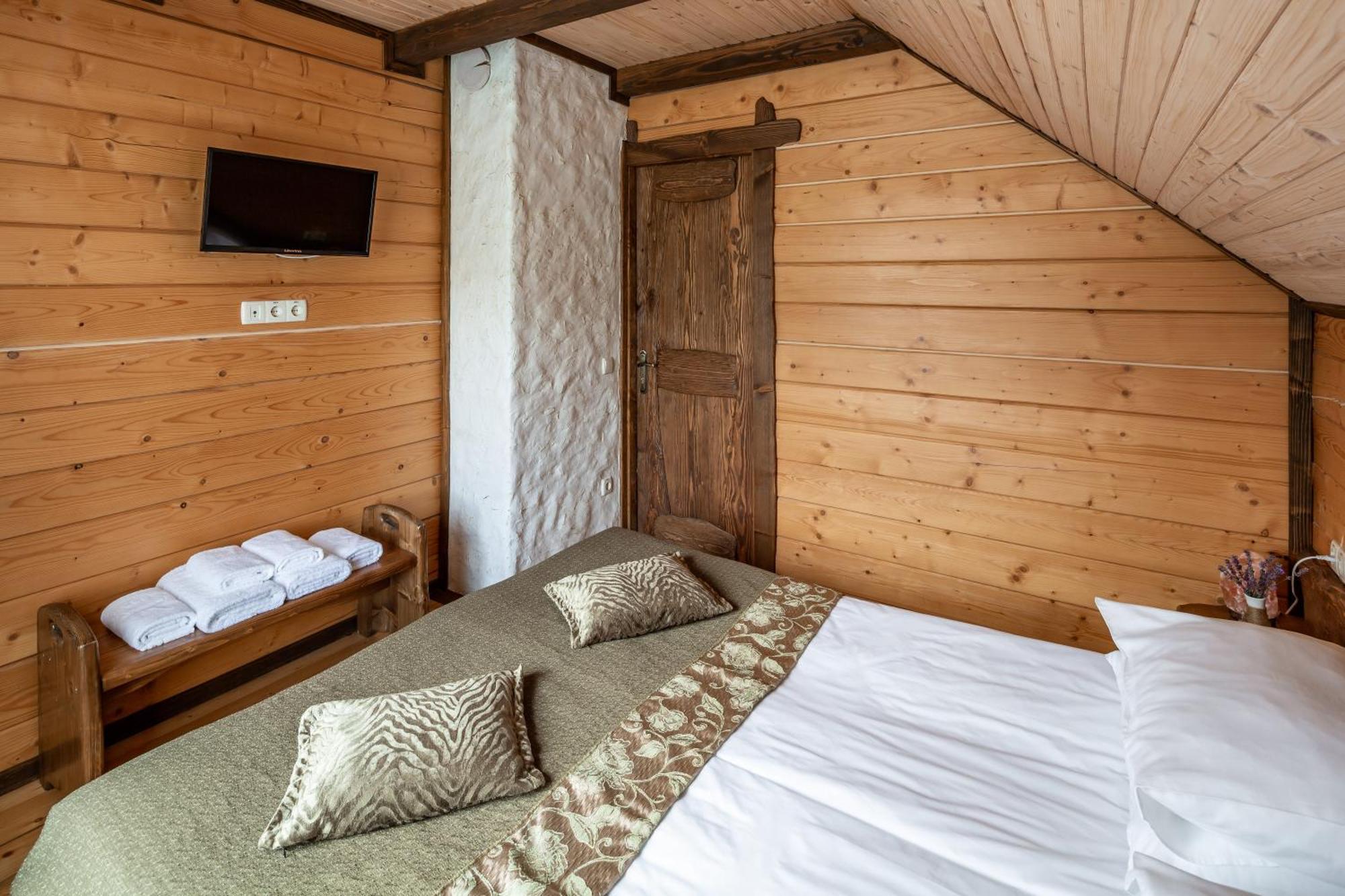 Osonnya Karpaty 4* Skhidnytsia
